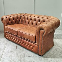 Handgemaakte Buckingham Chesterfield 2-zitsbank in Vintage Tabaksleer