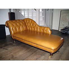 Royal Victorian Chesterfield Chaise Lounge, English Decorations