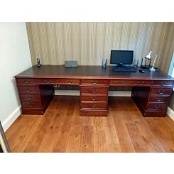 Deux personnes bureau, sur mesure