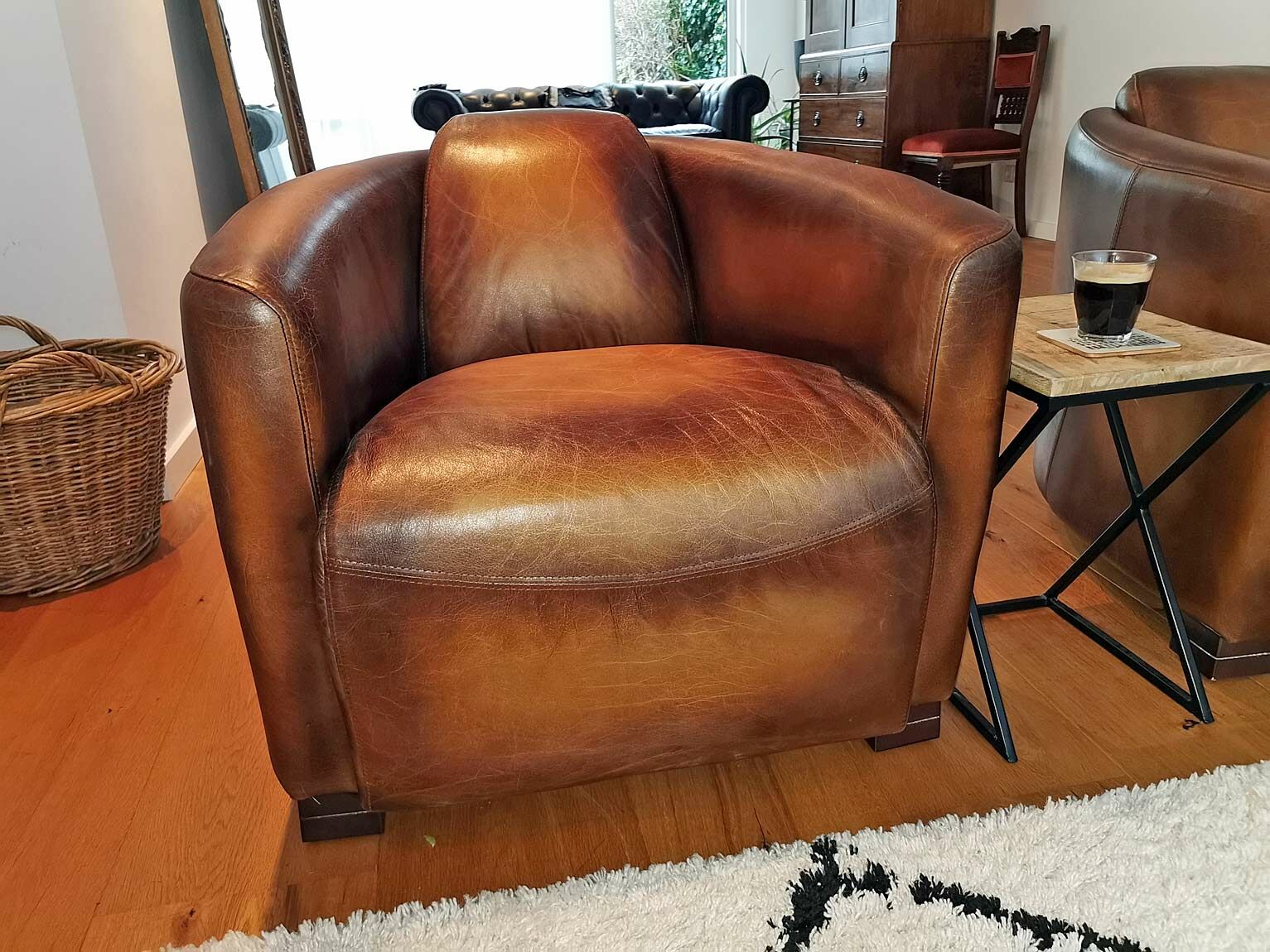 Aviator club armchairs in Vintage cognac leather English Decorations