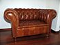 Belmont Chesterfield Chair, English Decorations