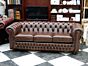 Royal Chesterfield Convertible Antique Brown, English Decorations