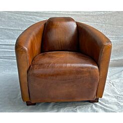 Aviator club chair in Vintage cognac leather