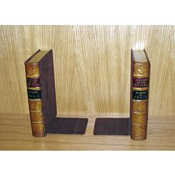 Bookends small set of 2