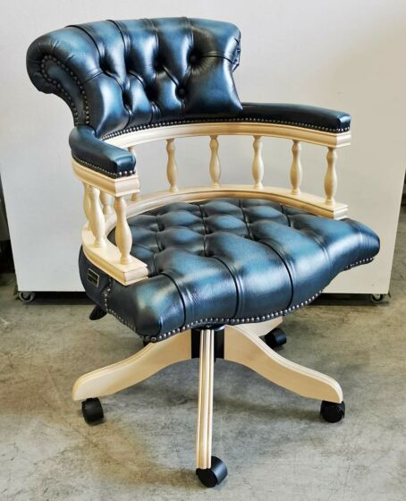 bureaustoel captains chair antiek blauw