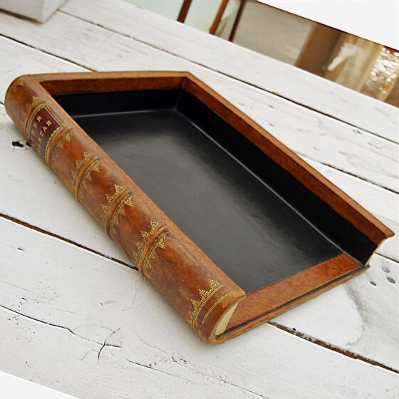 Luxury filing tray, sits nice on any desk.