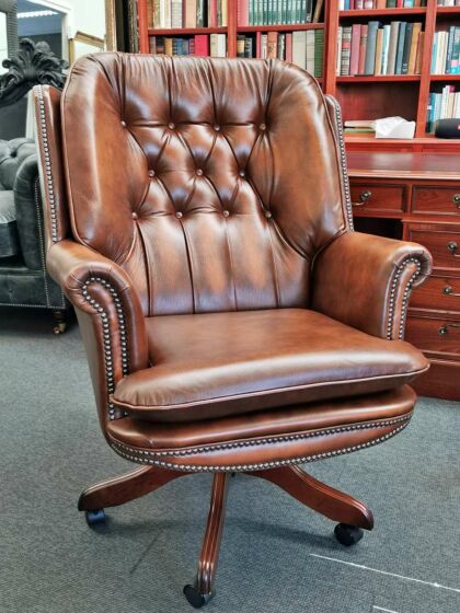 Judges swivel chair antique tan