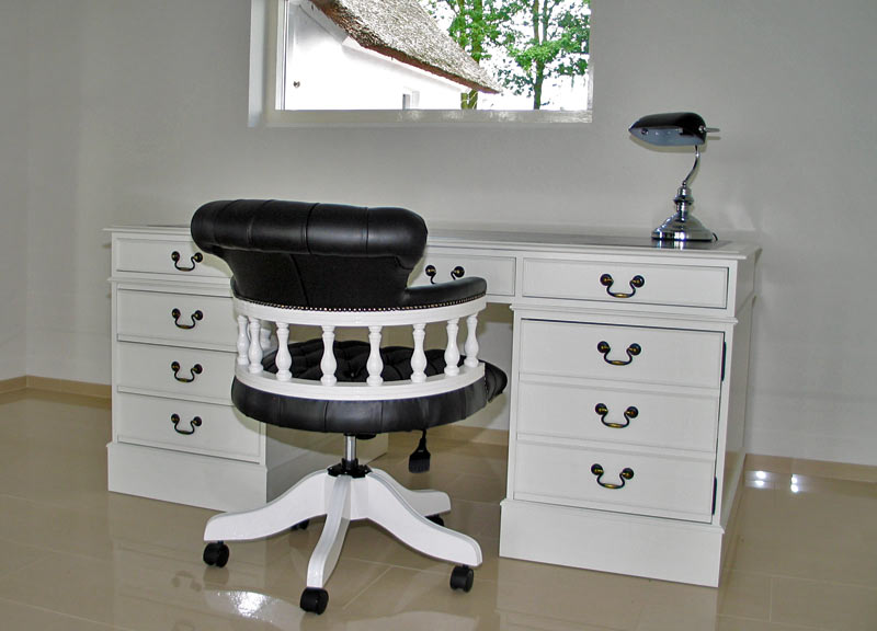 White Captains chair and white desk