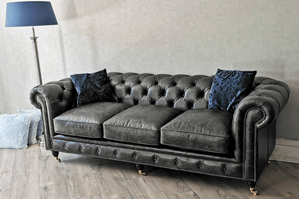Traditionelle Chesterfield-Sofas, MADE IN ENGLAND